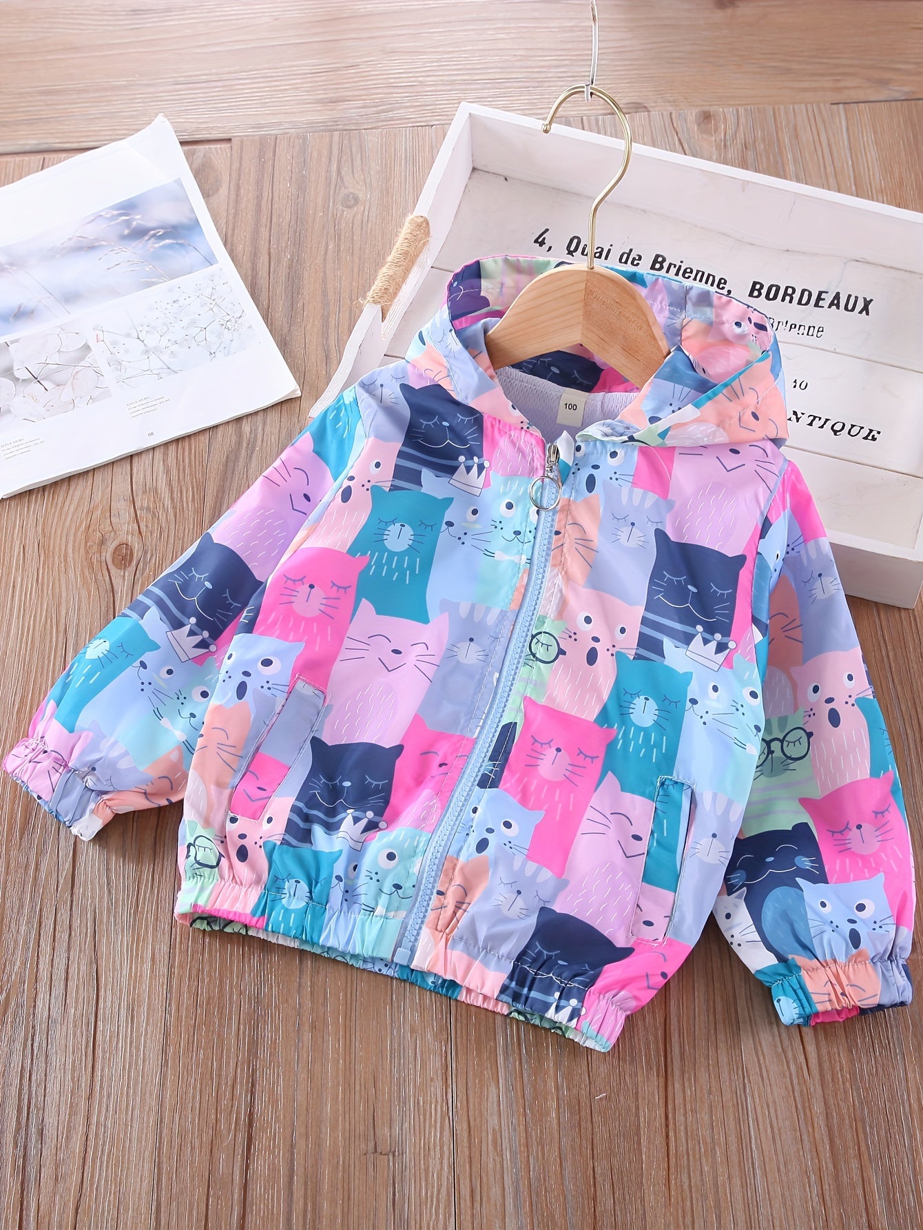 Girls' Thin Spring/Autumn Stylish Windproof Outdoor Jacket