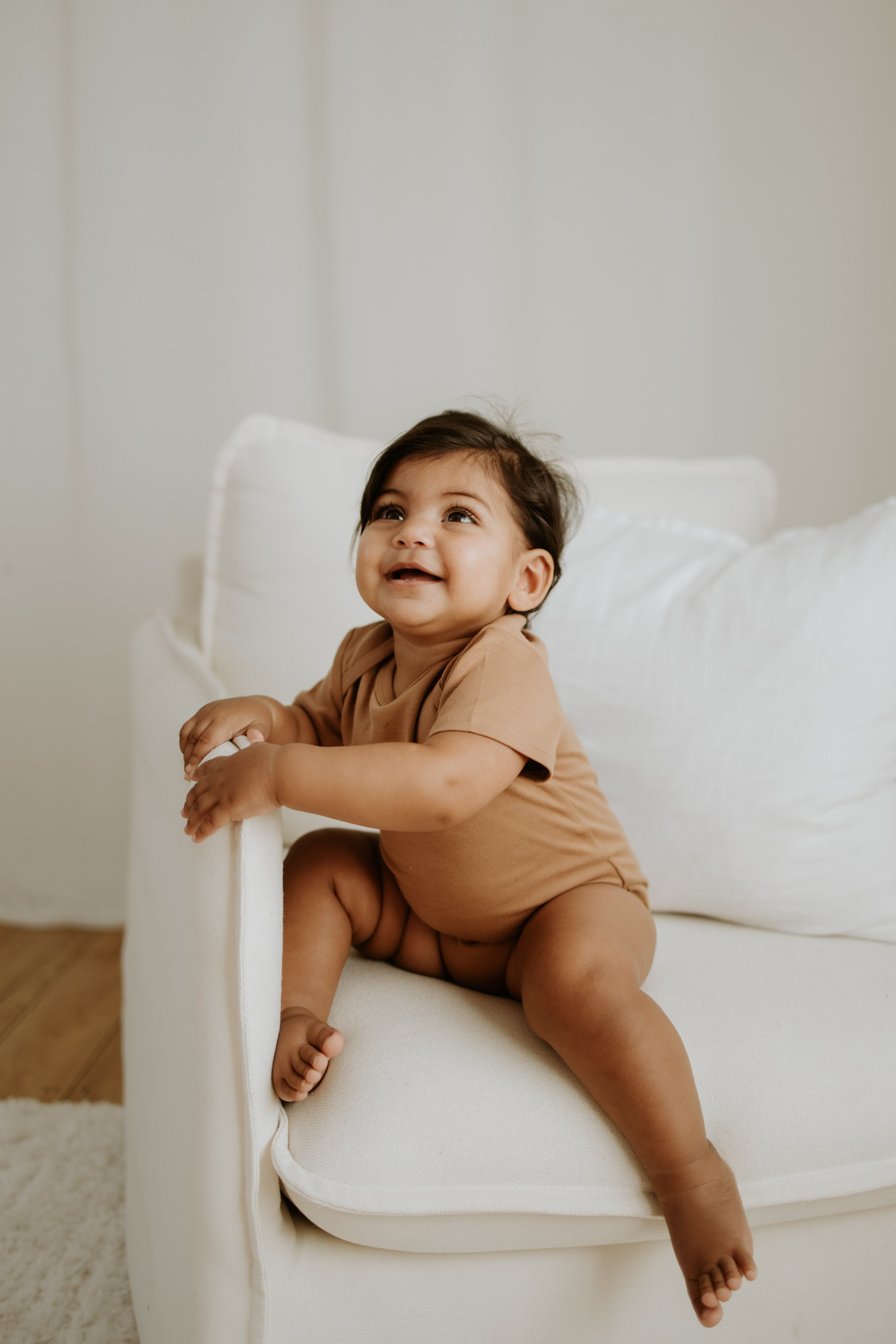 Short Sleeve Onesie - Brown