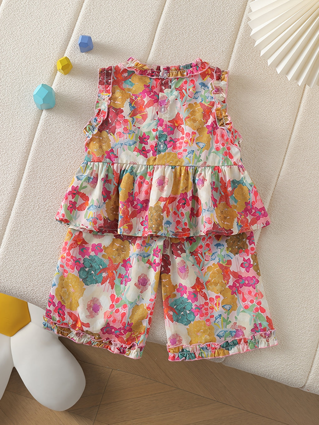 2pcs Set: Print Wisteria Lace Wide Shoulder Outfit