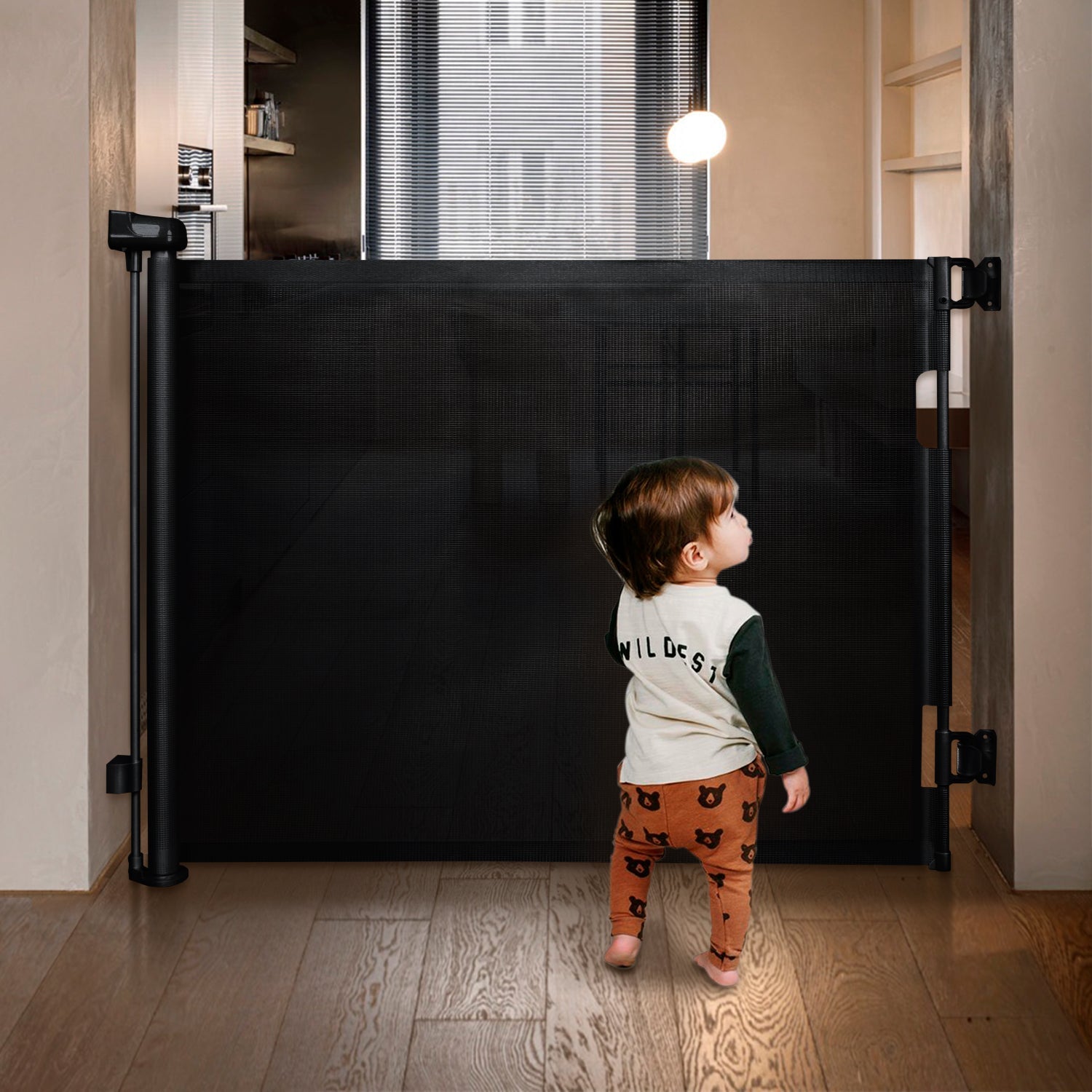Baby retractable safety gate Black