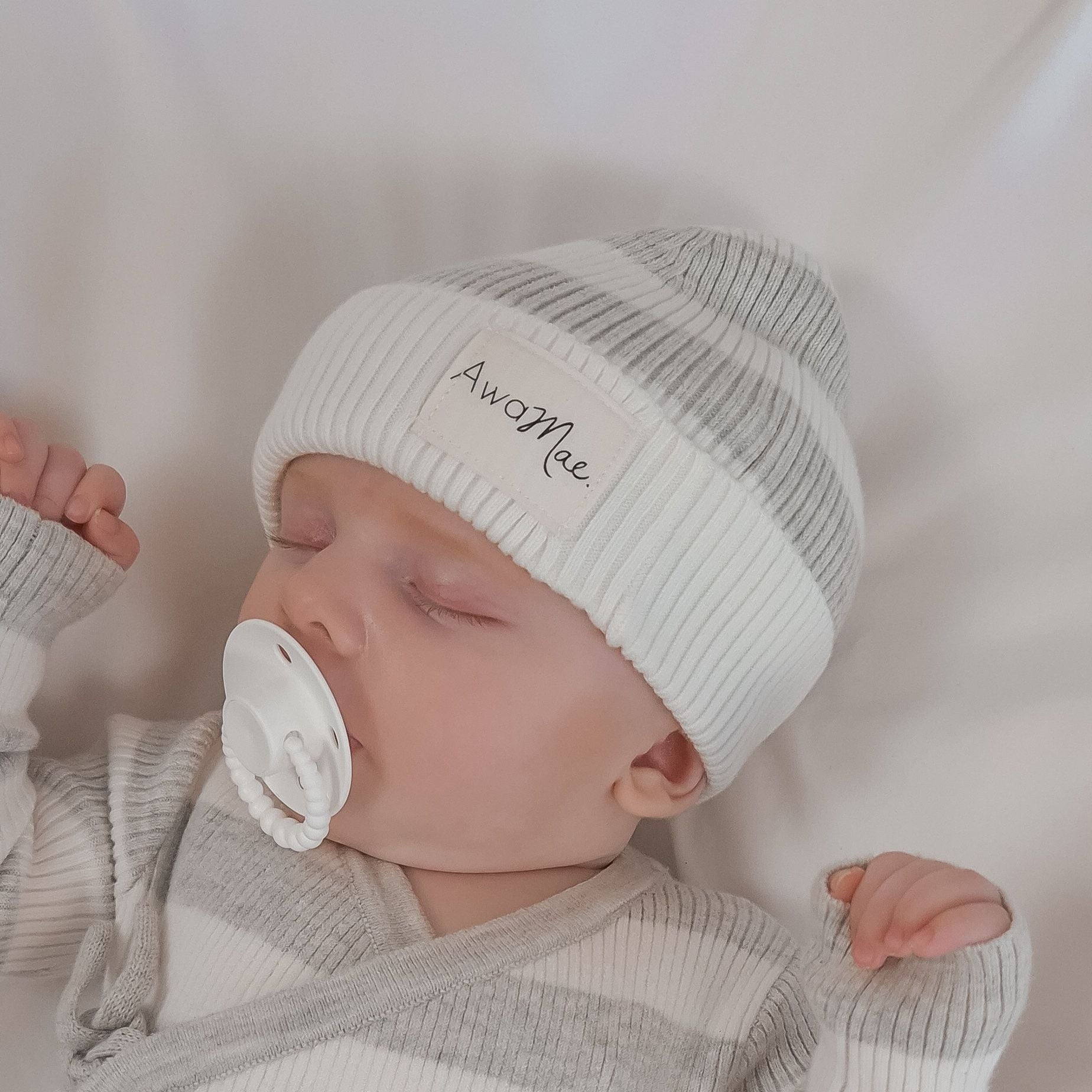 Basics ribbed knit beanie - Milk and mist stripe