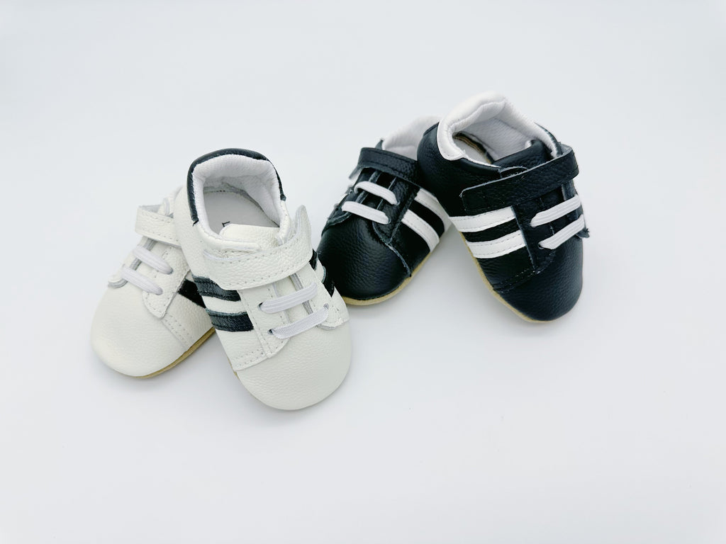 Little Secret Sporty Black Baby Leather Flat Shoes