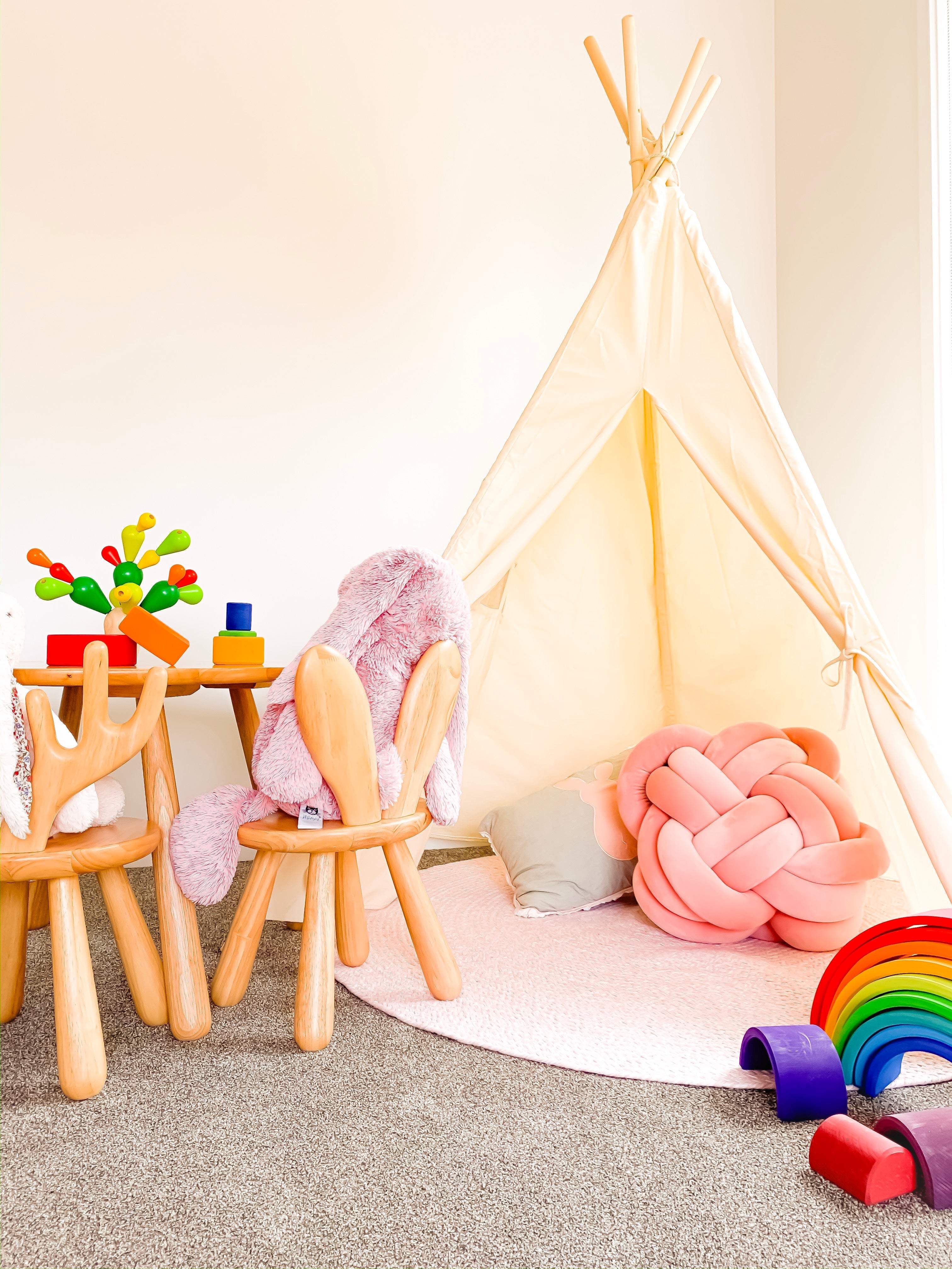 Solid Wood Kids Furniture Zoo Bunny Chair