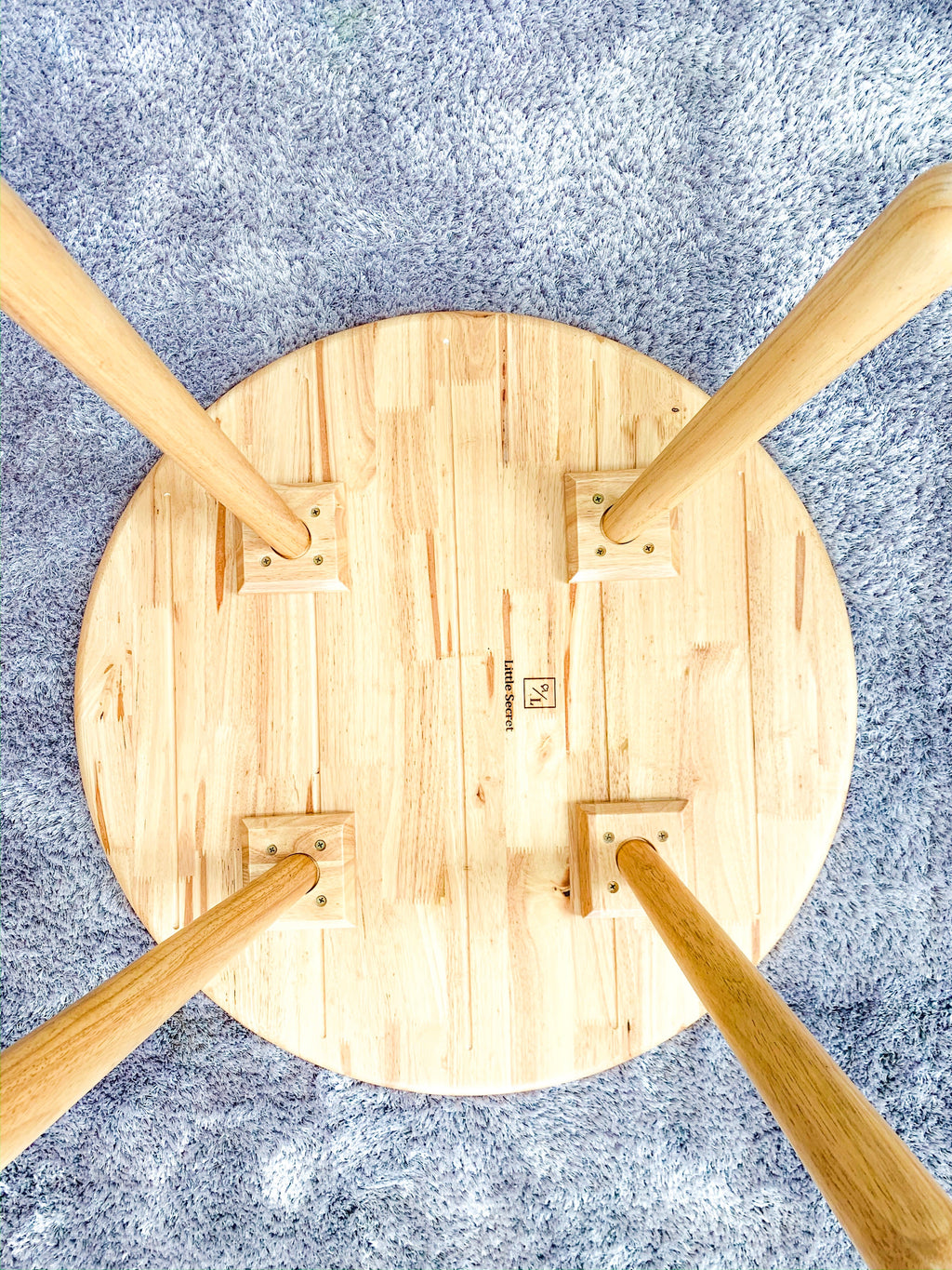 Little Secret Solid Wood Kids Furniture Zoo Round Table