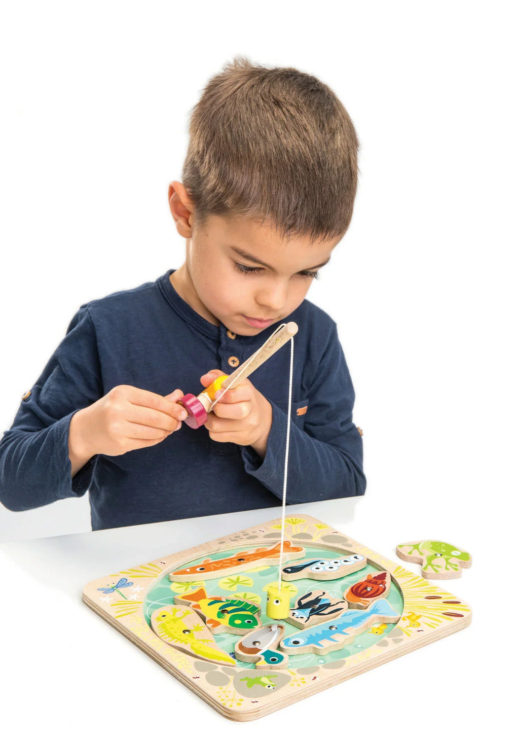 Pond Dipping Magnetic Fishing Puzzle - Tender Leaf Toys | Wooden Toy NZ