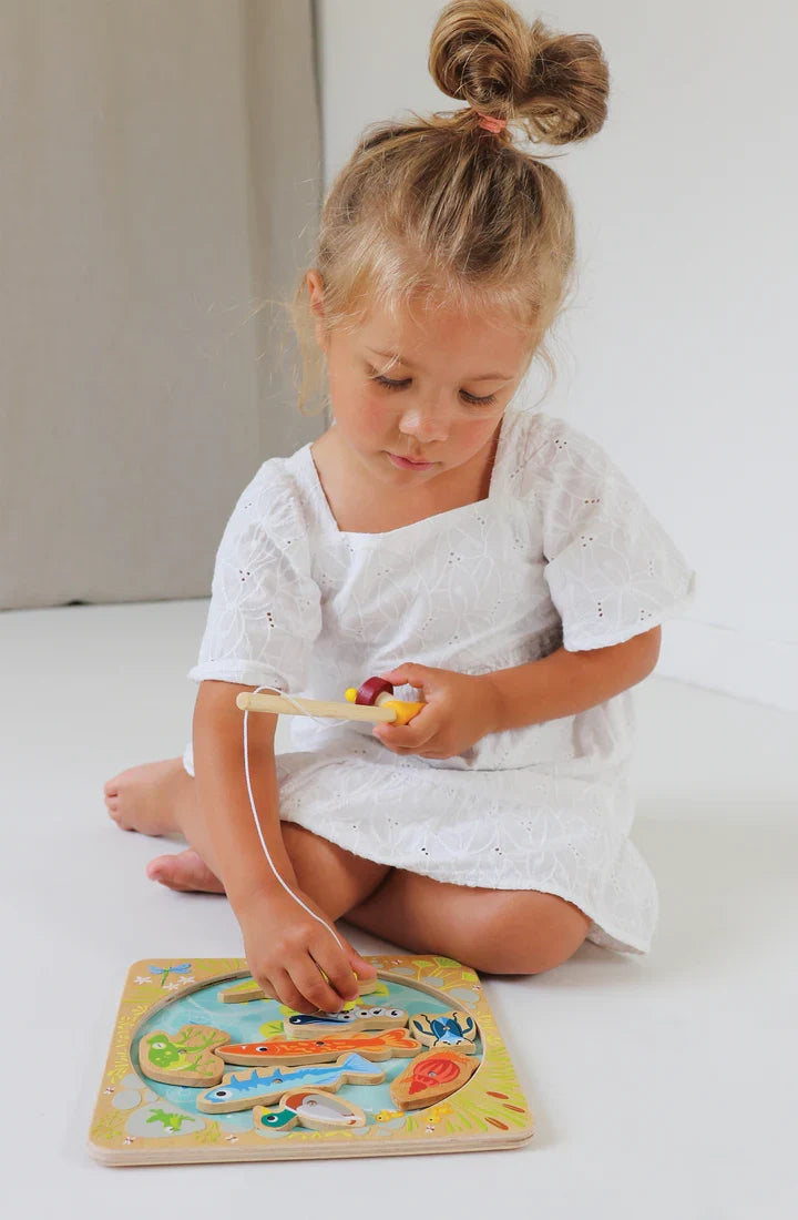 Pond Dipping Magnetic Fishing Puzzle - Tender Leaf Toys | Wooden Toy NZ