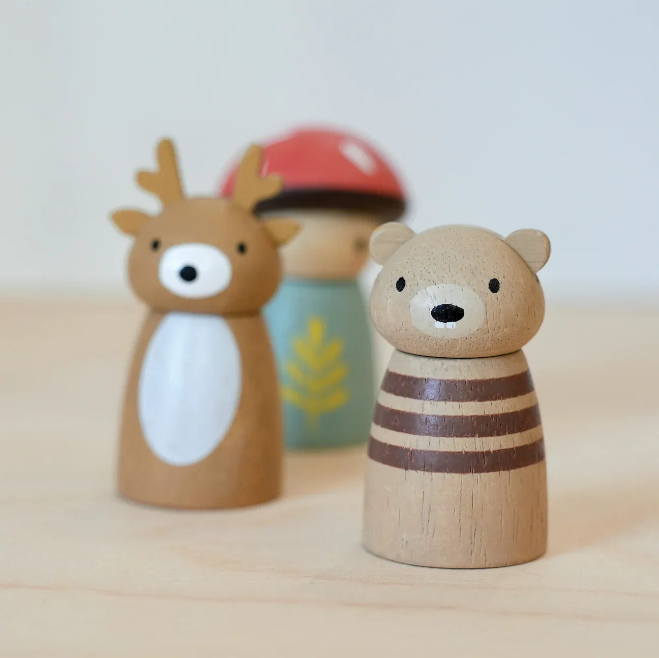 Timber Taxi Log Car - Tender Leaf Toys | Wooden Toy NZ