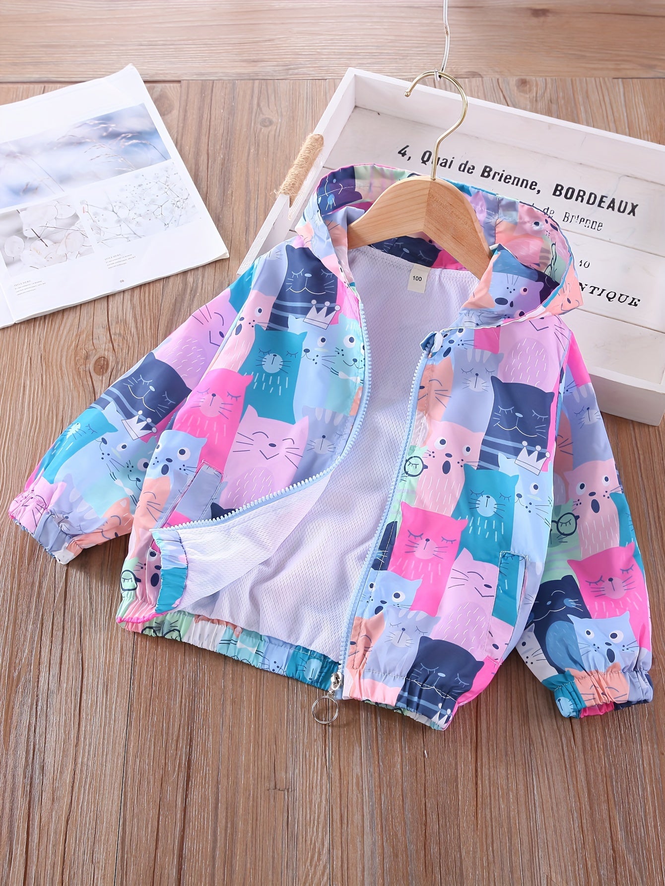 Girls' Thin Spring/Autumn Stylish Windproof Outdoor Jacket