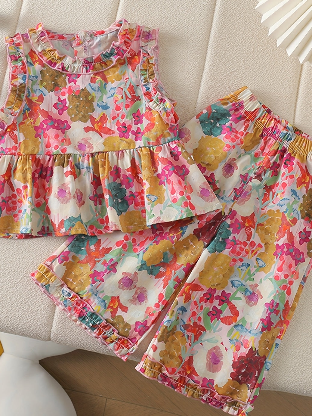 2pcs Set: Print Wisteria Lace Wide Shoulder Outfit