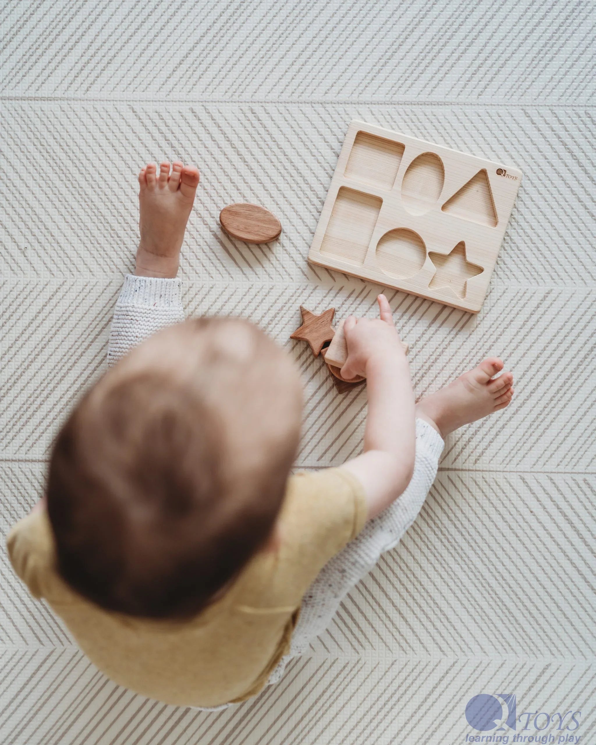 Chunky Wooden Shape Puzzle Board - QToys