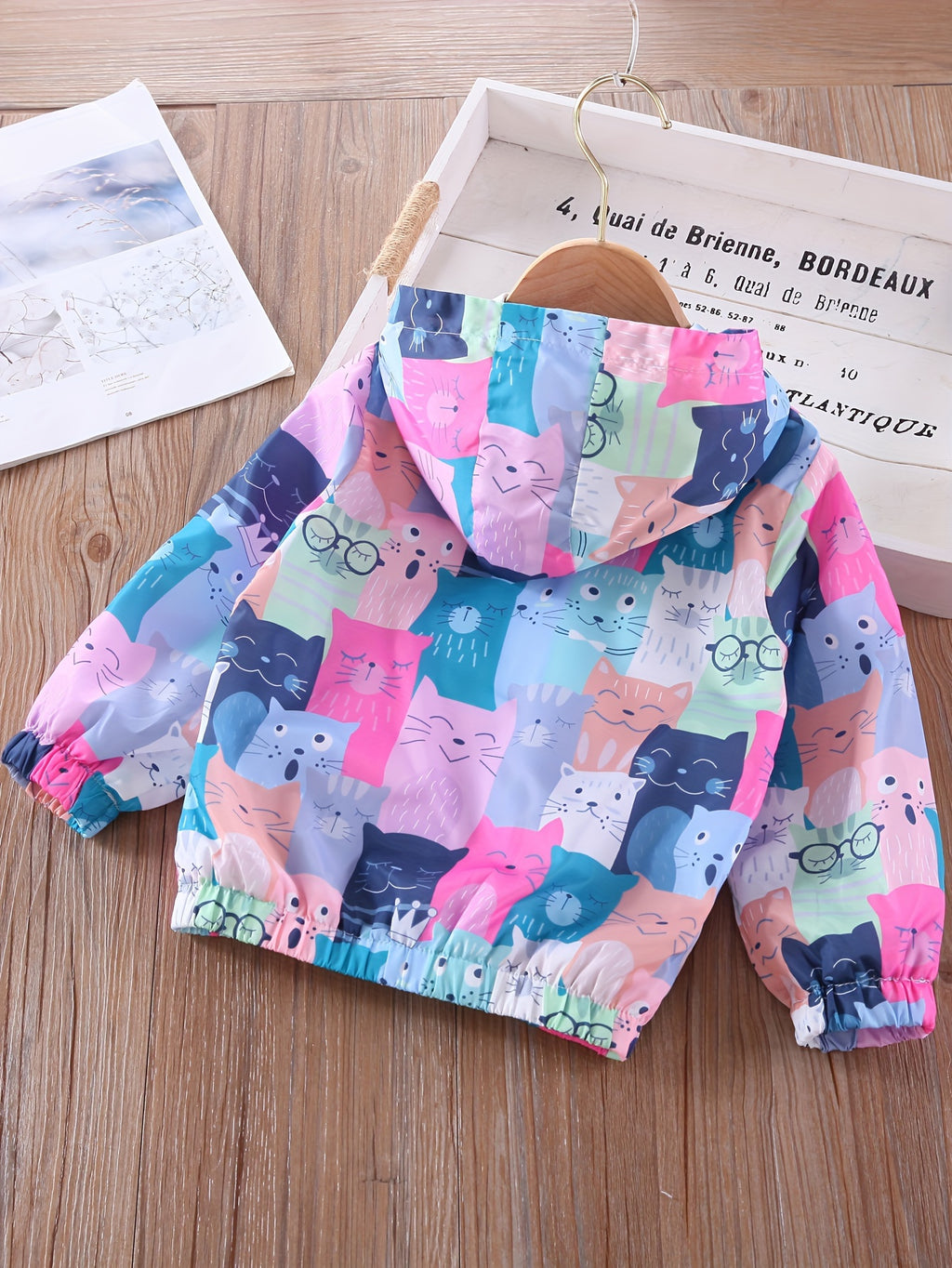 Girls' Thin Spring/Autumn Stylish Windproof Outdoor Jacket