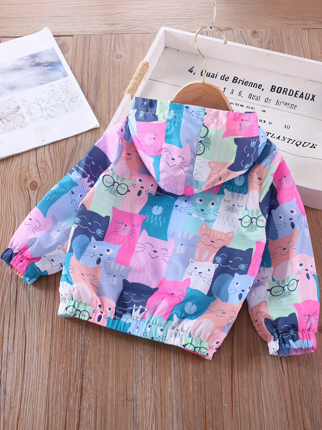 Girls' Thin Spring/Autumn Stylish Windproof Outdoor Jacket