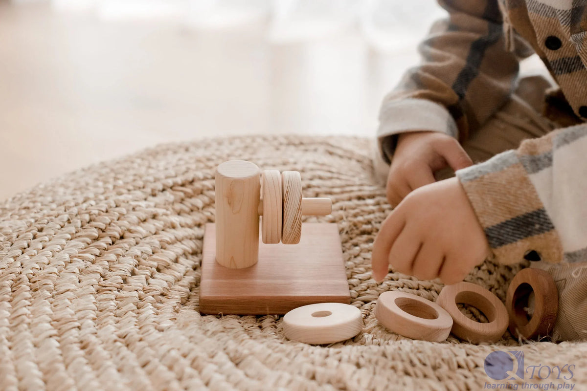 Horizontal Hanger Fine Motor Stacker – QToys | Wooden Toy NZ